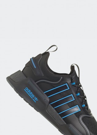 
 
 Кросівки Adidas NMD V3 BOOST: стиль та комфорт на новиму рівні. Поєднання кл. . фото 8