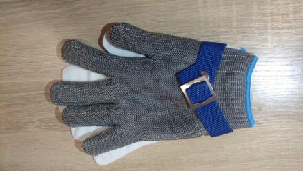 Кольчужна захисна рукавичка.
Для захисту рук від порізів під час роботи з різаль. . фото 6