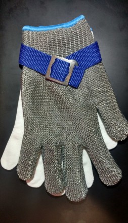 Кольчужна захисна рукавичка.
Для захисту рук від порізів під час роботи з різаль. . фото 2
