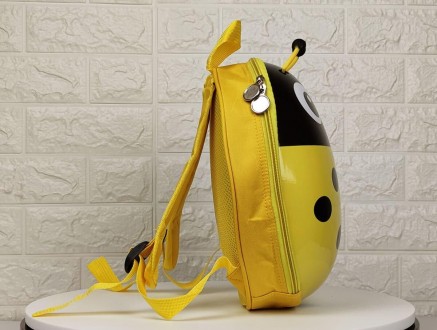 Рюкзак дитячий Божа корівка жовтий
Дитячий рюкзак із зображенням улюблених мульт. . фото 3