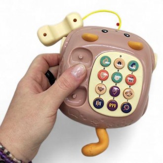 Очаровательная музыкальная игрушка в виде котика-телефона. Оснащена колесиками, . . фото 3
