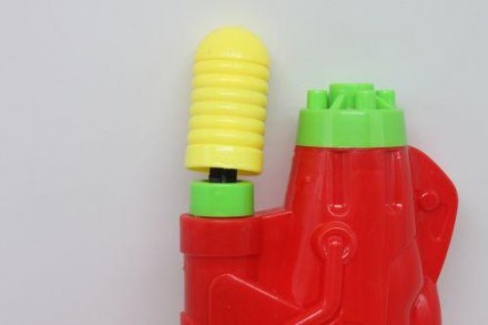Уцінка. Водний пістолет, помаранчевий - зігнута помпа
Бренд: Zhida Toys
Вага з у. . фото 3