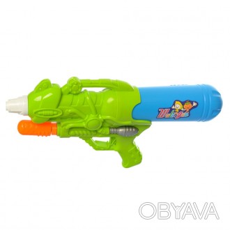 Яскравий водяний пістолет - ідеальна іграшка в літній сезон. На пляжі, на природ. . фото 1