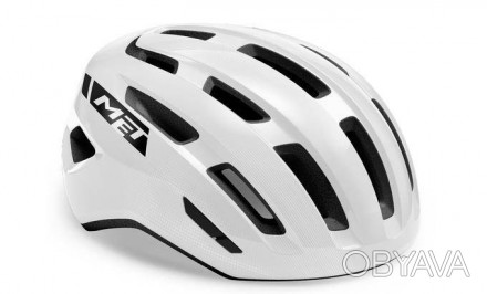 
Сучасний велосипедний шолом з мінімальним дизайном для тих, хто вибрав для себе. . фото 1