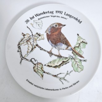 Фарфоровая коллекционная тарелка ,Малиновка, Германия, диаметр 19,5 см
 Отличный. . фото 2