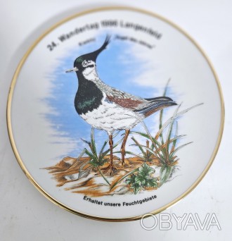 Фарфоровая коллекционная тарелка  Певчие птицы Европы Чибис