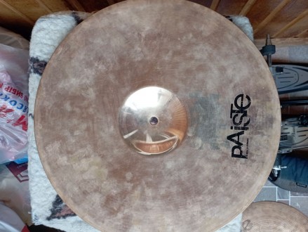 продаю сетом (все разом):
Кардан для бас-барабана Pearl P-902
Paiste 201 Bronz. . фото 2