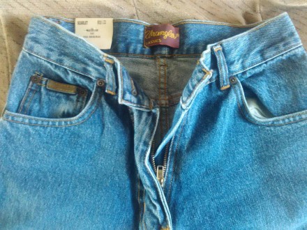Продам новые, женские джинсы Wrangler. Длина джинсов 105 см, длина штанины 80 см. . фото 3