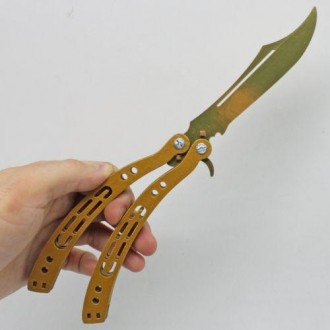 Модель ножа Бабочка (Balisong) с расцветкой (GOLD) из игры Counter Strike Global. . фото 5