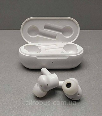 Наушники OnePlus Buds Z 
Кожен навушник обладнаний вдосконаленим 10-міліметровим. . фото 6