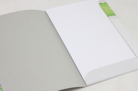 Папка із 18 аркушами паперу для креслення формату А4 (21х29 см). Папір міцний, в. . фото 3