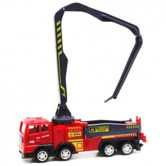 Инерционная пожарная машинка с подвижными элементами. Имеет длинную стрелу с кор. . фото 2