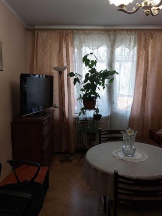8390-ИП Продам 3 комнатную квартиру на Салтовке 
Медкомплекс 626 м/р
Краснодарск. . фото 2