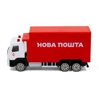 Игрушка в виде грузовика Volvo. Металлическая кабина придает игрушке прочность и. . фото 4