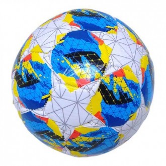 Этот яркий и легкий мяч идеально подходит для детей, начинающих свое знакомство . . фото 2