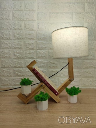 Ексклюзивна настільна лампа у стилі мінімалізм або лофт. Має нестандартний зовні. . фото 1