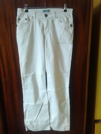 Продам женские белые джинсы, производство Турция. Джинсы в отличном состоянии. Д. . фото 2