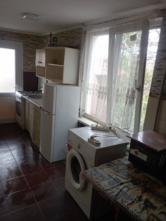 #Лески, #ривьера
#Сдам 2й этаж частного дома, 
2 большие комнаты, кухня, ванна. Суворовське. фото 2