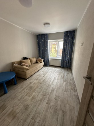 Продам велику 2-кімнатну квартиру (євро 3-кімнатну) в Ірпені!
Квартира з новим,. . фото 12