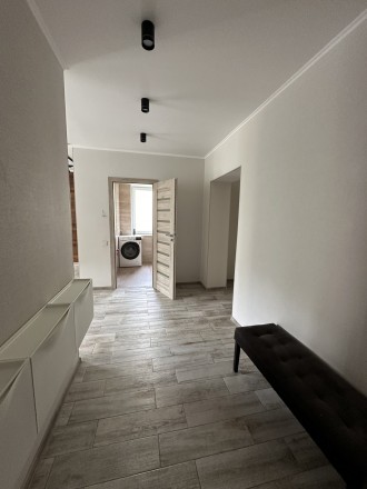 Продам велику 2-кімнатну квартиру (євро 3-кімнатну) в Ірпені!
Квартира з новим,. . фото 5