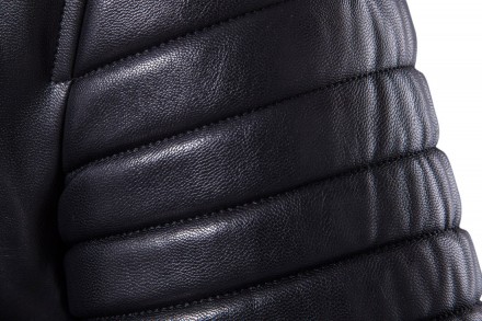 Косуха байкерская мото куртка мужская AOWOF
Черная куртка в байкерском стиле с п. . фото 11