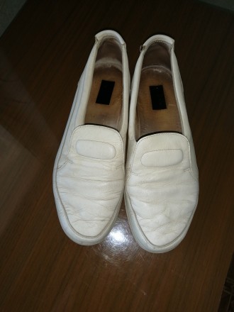 Женские кожаные белые туфли 39 размера, б/у, но в очень хорошем состоянии. Кожа . . фото 2