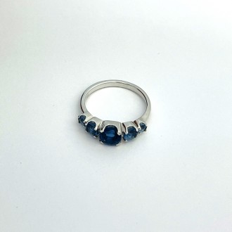 Родированное серебряное кольцо 925 пробы с искуственным танзанитом nano 1.475ct.. . фото 3