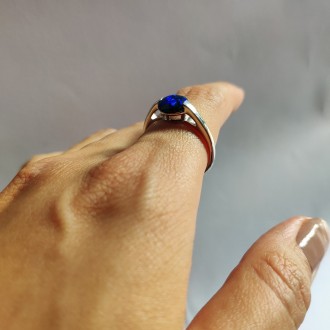 Родированное серебряное кольцо 925 пробы с опалом 0.764ct. Родированные украшени. . фото 4