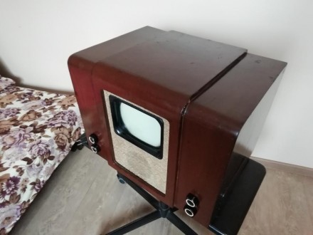 Советский телевизор КВН-49 1960 г., рабочий. . фото 3