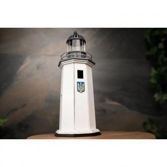 Збірна модель маяка на легендарному острові Зміїний (Україна), який став символо. . фото 11