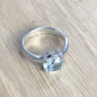 Родированное серебряное кольцо 925 пробы с натуральным топазом 2.9ct. Родированн. . фото 4
