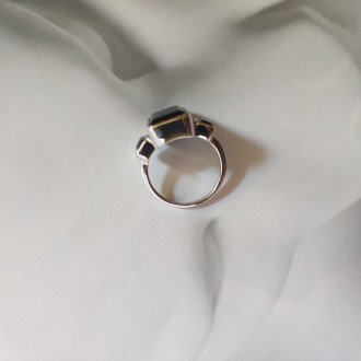 Родированное серебряное кольцо 925 пробы с натуральным ониксом 7.808ct. Родирова. . фото 6