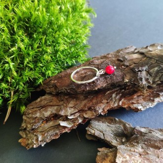 Родированное серебряное кольцо 925 пробы с кораллом. Родированные украшения доль. . фото 8