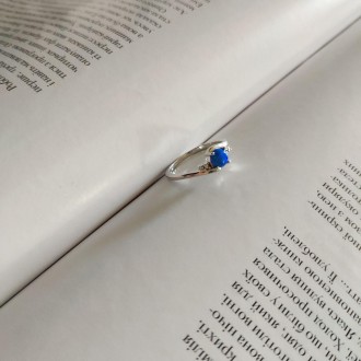 Родированное серебряное кольцо 925 пробы с опалом 0.292ct, фианитами. Родированн. . фото 9