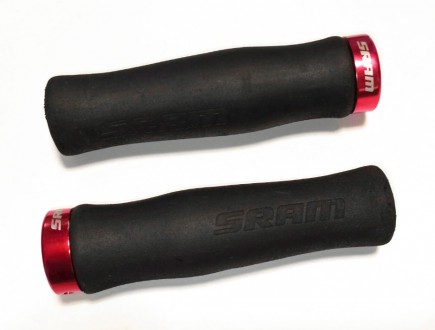 Грипсы SRAM Ergo Locking Foam, с красными замками (б/у)
Б/у, в нормальном состоя. . фото 2