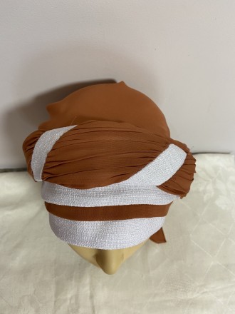  
Літня бандана-шапка-чалма-косинка-тюрбан віскоза з об'ємною прикрасою у формі . . фото 4
