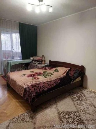 Продається 3-кімнатна квартира 69 м² з косметичним ремонтом у Борщагівці, вул. Я. . фото 2