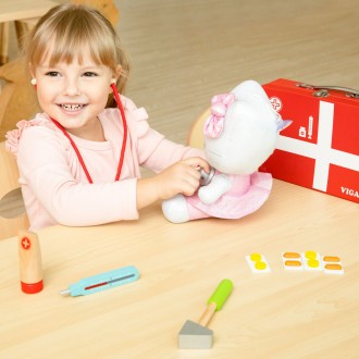 В игровом наборе от Viga Toys ребенок найдет все необходимое для игры в доктора.. . фото 9