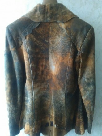 Продам новый стильный кожаный женский пиджак (Турция). Размер М. Длина пиджака 7. . фото 3