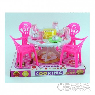 Дитяча іграшка меблі для ляльки Їдальня 8840 столик, стільці, посуд, 3 кольори, . . фото 1