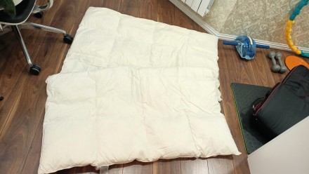 Пуховое одеяло размер 135 Х 200 см, производство Германия. Чехол 100% котон, не . . фото 2