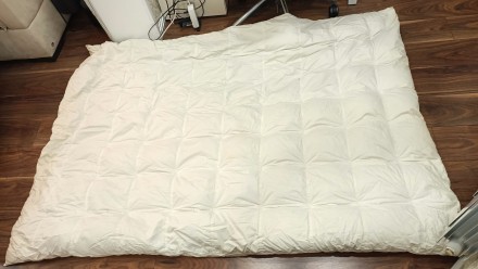 Пуховое одеяло размер 150 Х 200 см. Производитель IKEA. Чехол из 100% котона, не. . фото 2