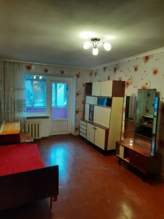 До продажу пропонується 
2 к квартира в центрі міста 
Чорноморська. 
На 3 поверс. . фото 3