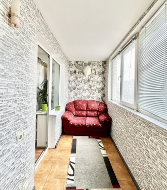 Продам 3-комнатную квартиру в кирпичном новом доме на Дарницкой 21, район пр. Сл. . фото 6