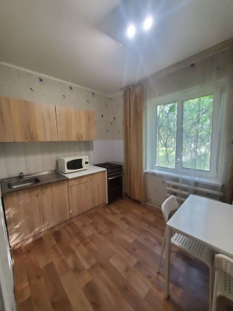 Пропонується на продаж 2-кімнатна квартира біля озера, Харківський масив, вул. Р. . фото 2
