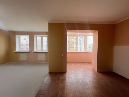 Продаж 2-кімнатної квартири ( 83м2) Житлова площа ( 43 м2 ), висота стелі 2, 8 м. . фото 7