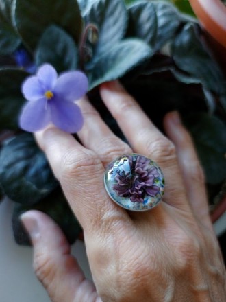 Пропоную Вашій увазі
красиве безрозмірне кільце Handmade з бузковою квіткою.
Д. . фото 6
