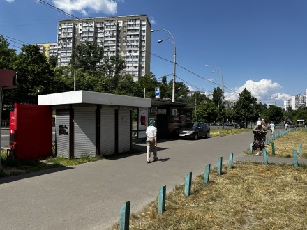 Оренда торгового Павільйону 8.06 кв. пр. Правди 19-А (Подільський район), багато. Подол. фото 3