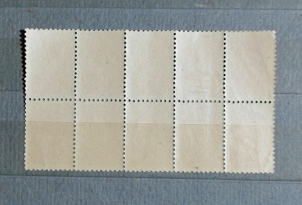 Блок  з  10  марок  СРСР  1958  року.  Номер  по  каталогу  ИТЦ  -  1388 , 15  с. . фото 3