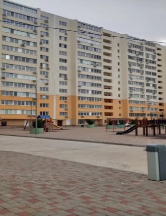 Трикімнатна квартира з терасою в ЖК Вернісаж. Площа 96,1 м2, розпланована на три. Киевский. фото 7